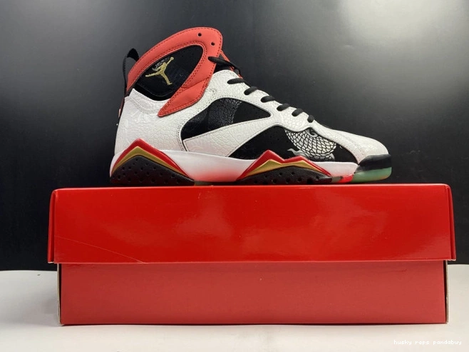 Rep Husky Jordan CW2805-160 7 China Greater Air Retro 0818